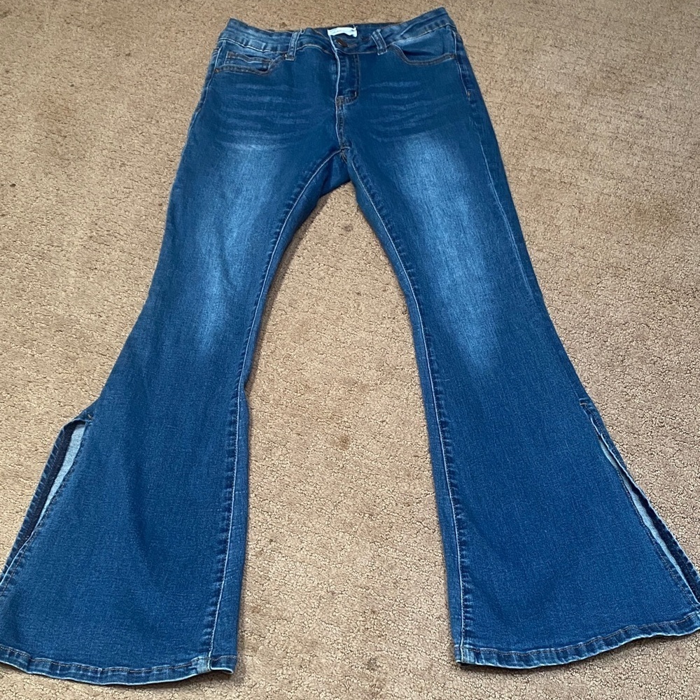 BAMBOO Size 9 Blue Flare Jeans Chic Trendy Casual Denim